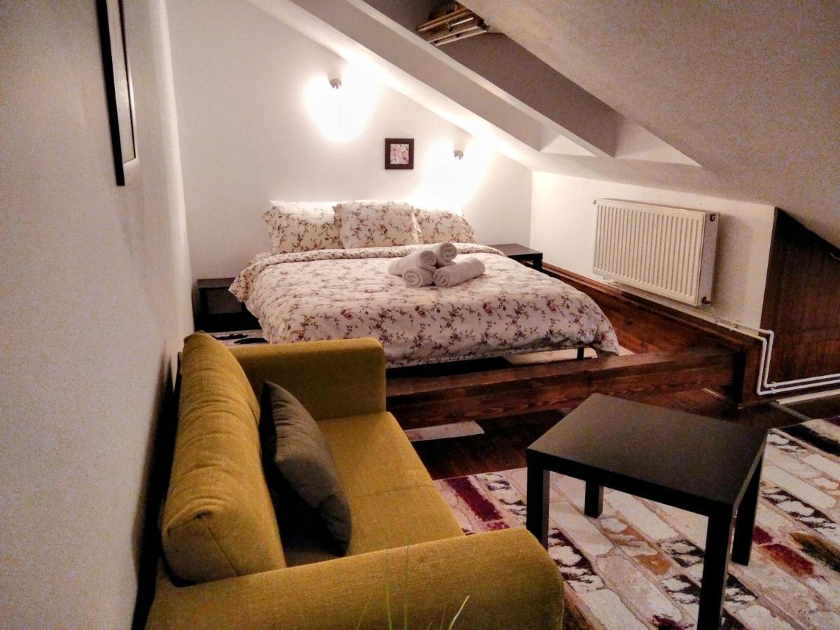 Lovely Central Apartment Braşov Exterior foto